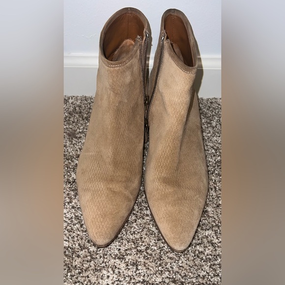 Aquatalia fire suede leather boot - Picture 4 of 6